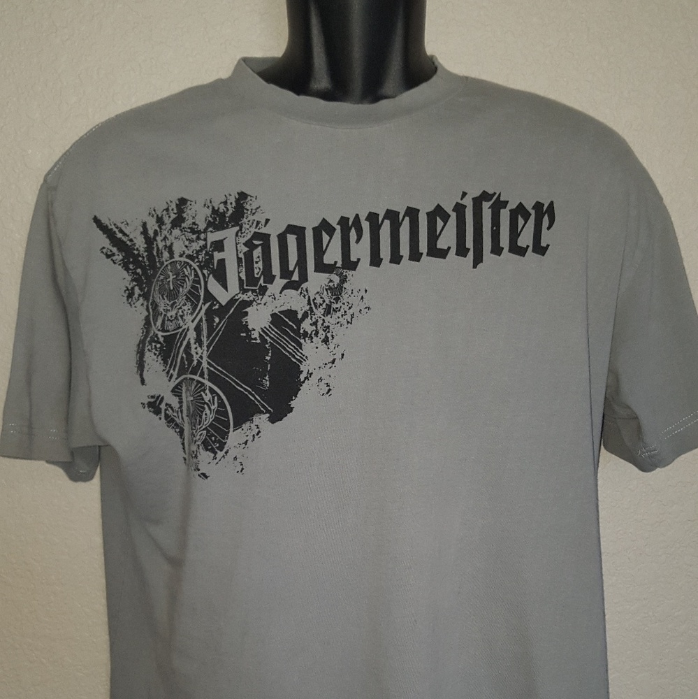 Men's  T shirts